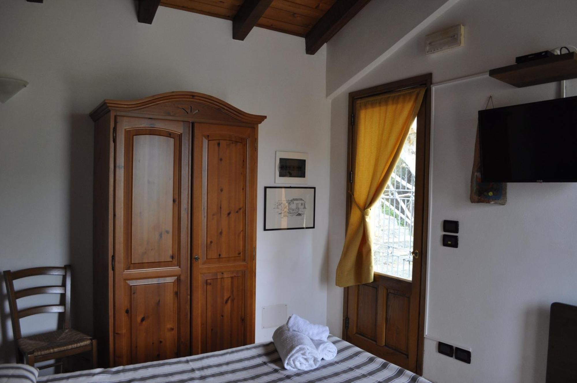 Borgo San Francesco 호텔 조이오사마레아 객실 사진